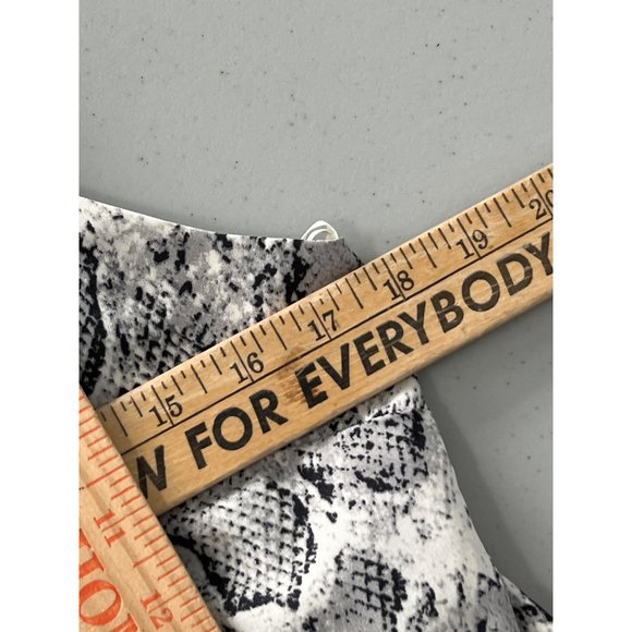 Mod Ref Snakeskin Camisole Women L Gray Multi Animal Print Polyester Lightweight - Picture 5 of 9